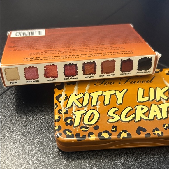 Too Faced Leopard Print Eyeshadow Palette - Picture 3 of 3